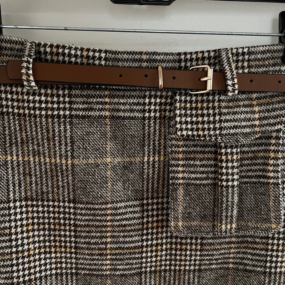 Dark Brown Houndstooth/Checked Patterned Mini Ski… - image 2